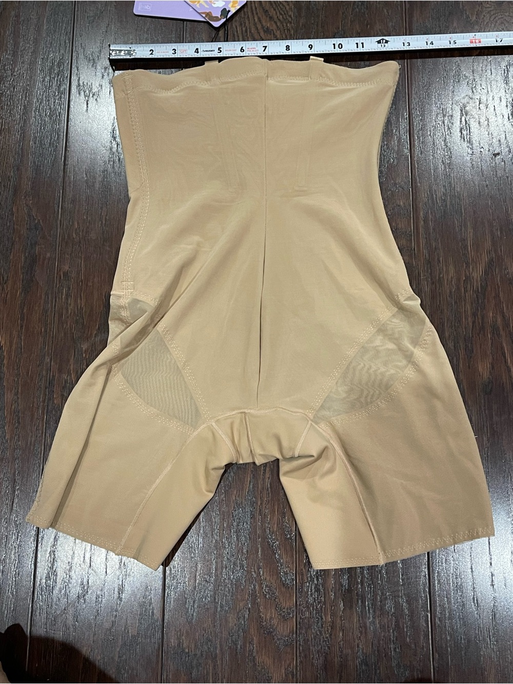 Honeylove SuperPower Short Slimming Compression Shapewear  Small Sand NEW - Picture 4 of 7